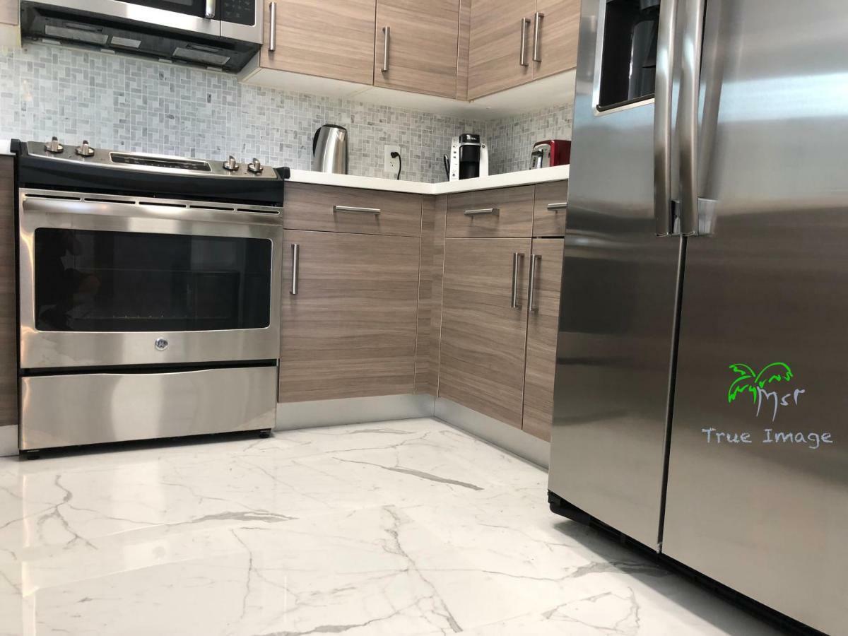 Yacht Club At Aventura 2 Bed 2 Bath Luxurius Cozy Brand New Apartment Bagian luar foto