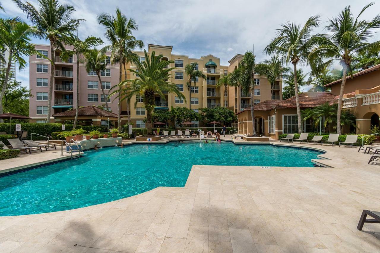 Yacht Club At Aventura 2 Bed 2 Bath Luxurius Cozy Brand New Apartment Bagian luar foto