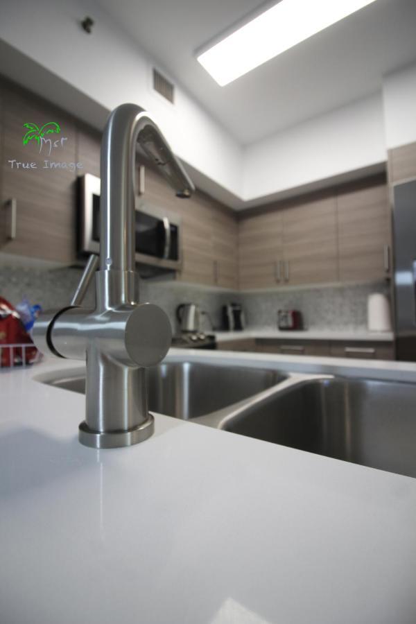 Yacht Club At Aventura 2 Bed 2 Bath Luxurius Cozy Brand New Apartment Bagian luar foto