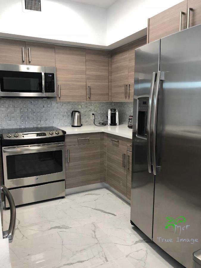 Yacht Club At Aventura 2 Bed 2 Bath Luxurius Cozy Brand New Apartment Bagian luar foto
